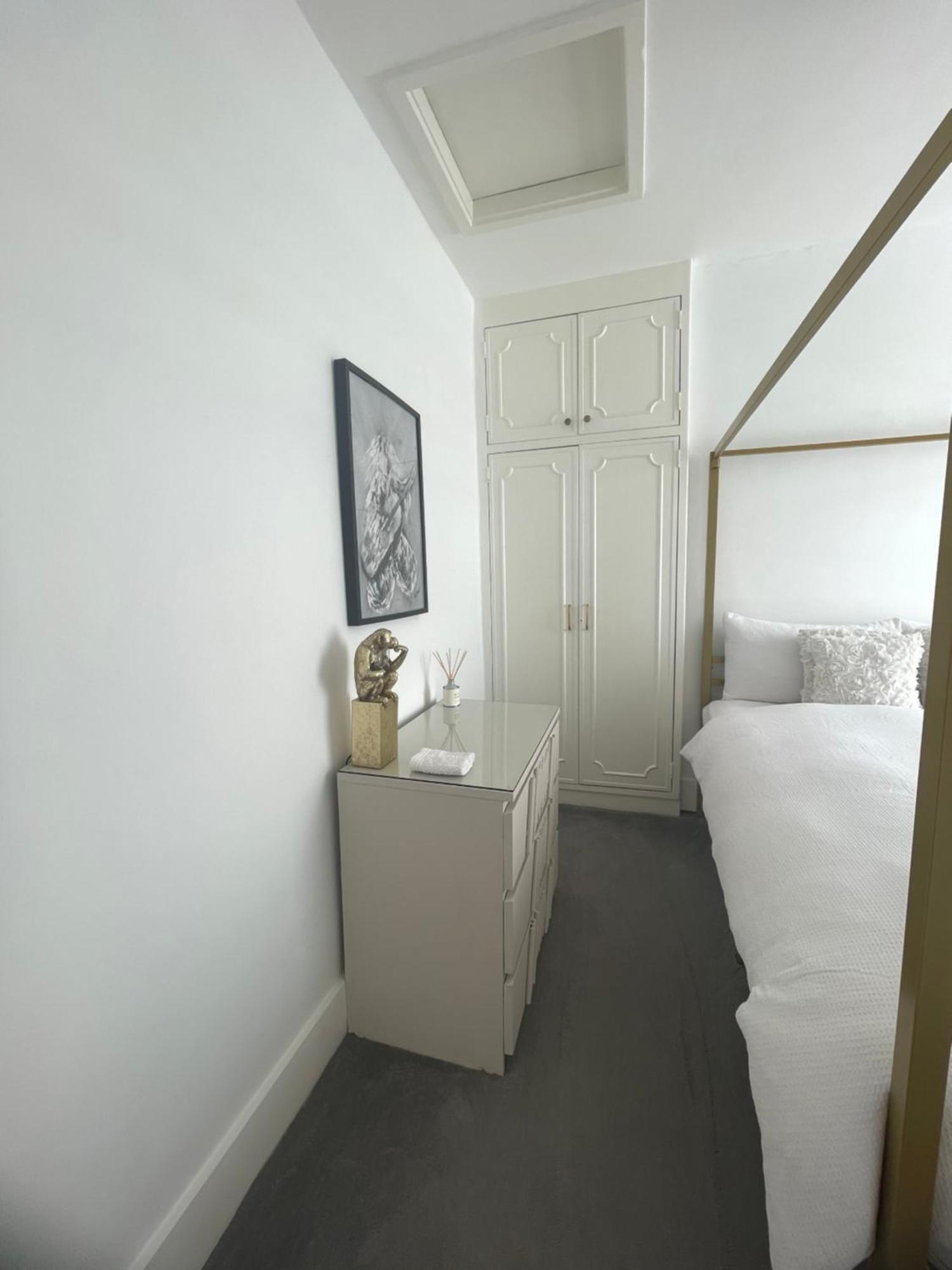 Queen Bedroom In Maida Vale London Bagian luar foto