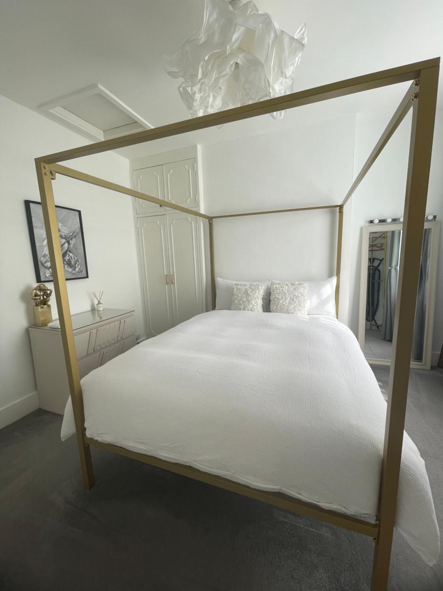 Queen Bedroom In Maida Vale London Bagian luar foto
